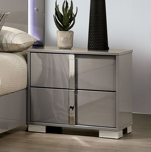 Furniture of America® Sinistra 4-Piece Light Taupe Queen Bedroom Set-3