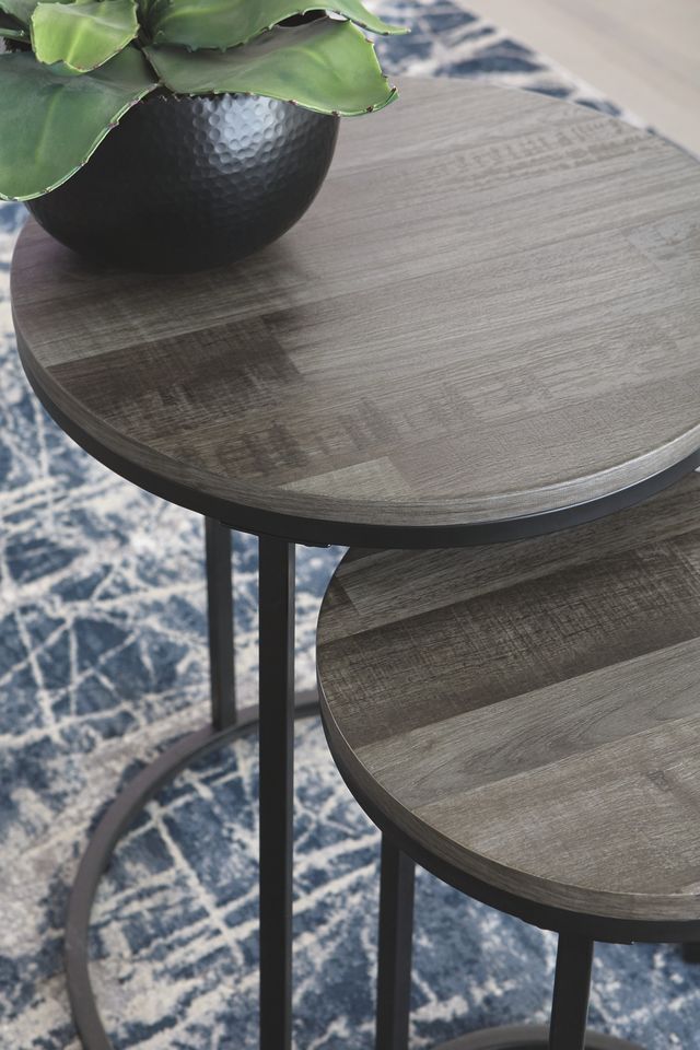Signature Design by Ashley® Briarsboro 2-Piece Gray Accent Tables with Black Base-4