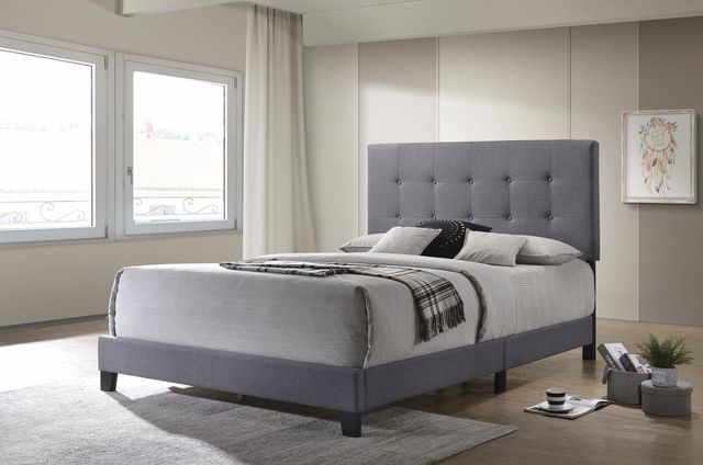 Coaster® Mapes Grey Queen Upholstered Bed-3