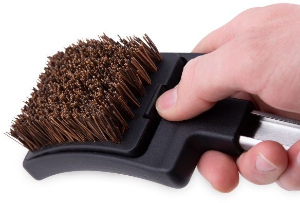 Broil King® Baron™ Palmyra Grill Brush-1