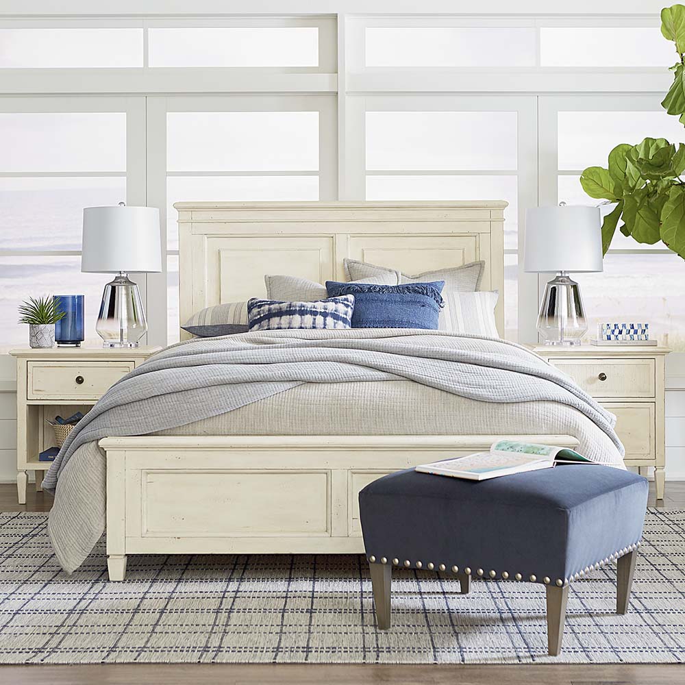 Bassett Mirror Shoreline Panel Bed - Thumbnail 2