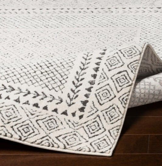 Surya Bahar 5'x7' Area Rug-2