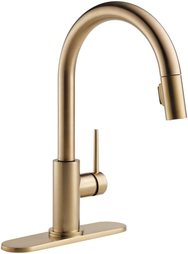 Delta Trinsic® Champagne Bronze Single Handle Pull-Down Kitchen with Limited Swivel-2