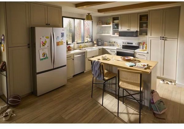 Whirlpool 36 in. 31 Cu. Ft. French Door Refrigerator with Ice Maker