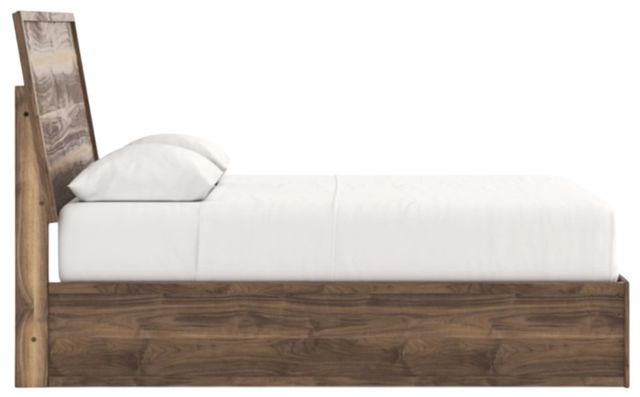 Signature Design by Ashley® Chirason Brown Queen Panel Bed-2