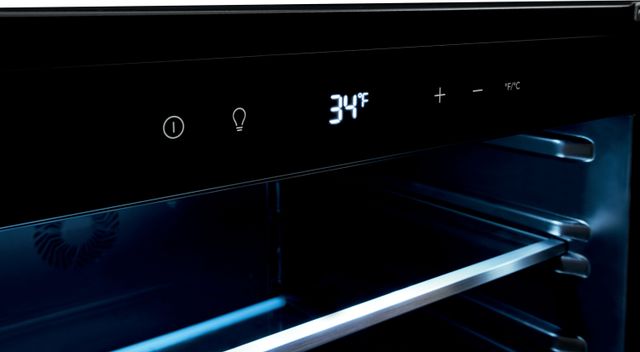 Frigidaire Gallery® 5.3 Cu. Ft. Stainless Steel Beverage Center-4