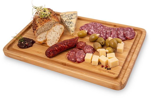 Broil King® Baron™ Bamboo Cutting Board-2
