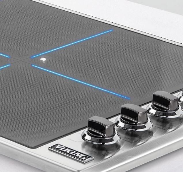 Viking®  5 Series 30" Stainless Steel Induction Cooktop-2