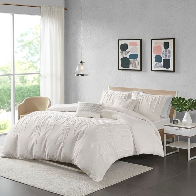 Olliix by Urban Habitat Ivory Twin/Twin XL Paloma Cotton Comforter Set-1