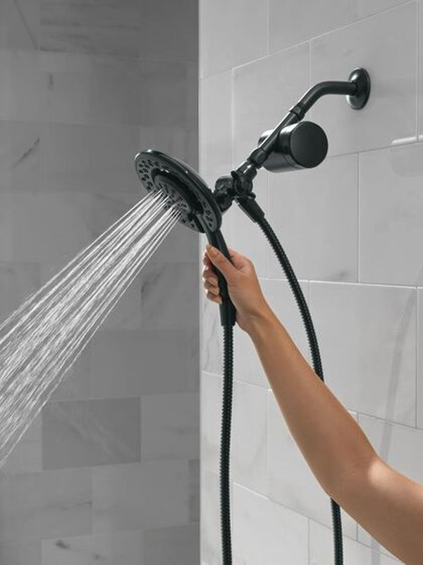 Delta Clarifi™ Matte Black Shower Filter Attachment with 4-Setting In2ition®-1