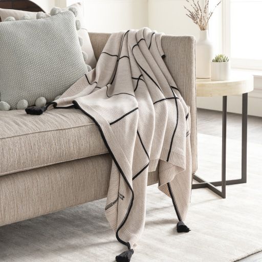 Surya Fleck Beige/Black 50"x60" Throw Blanket-3