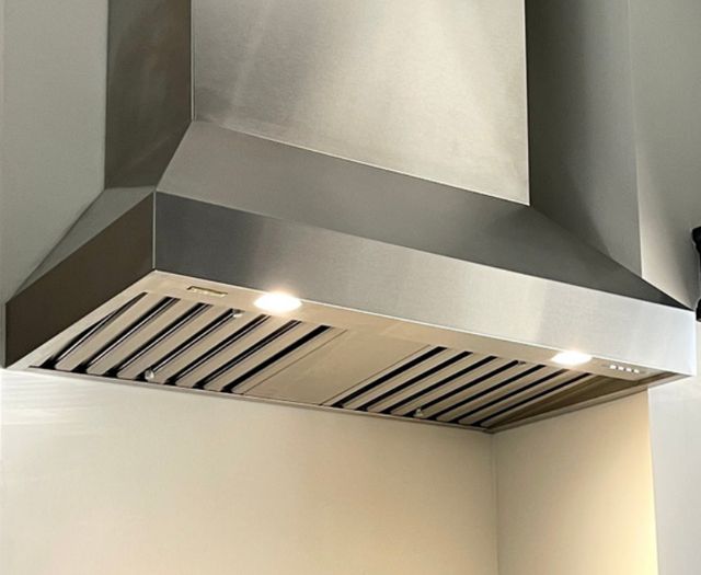 Trade-Wind® P3200 RC Series 36" Stainless Steel Wall Mounted Range Hood-1
