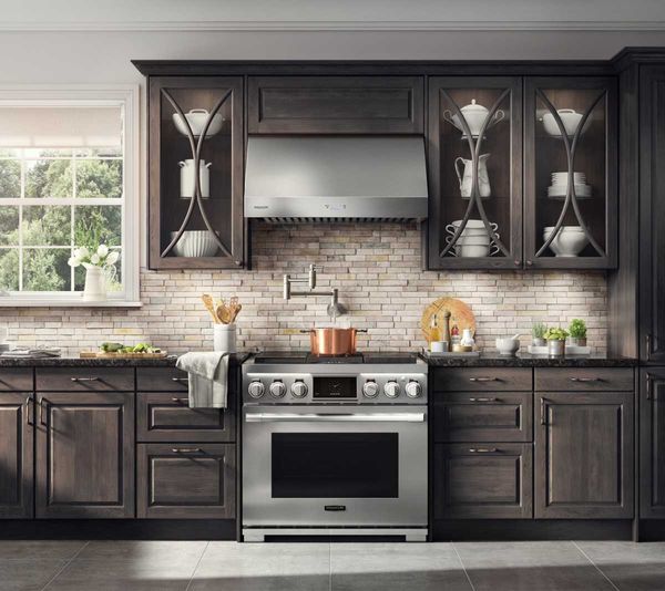 Signature Kitchen Suite 36" Stainless Steel Pro Style Dual Fuel Natural Gas Range