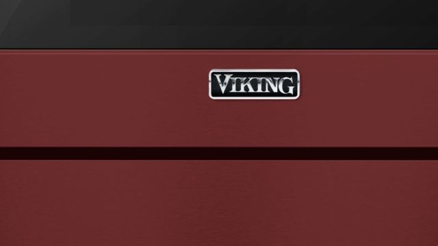Viking® 3 Series 30" Reduction Red Freestanding Liquid Propane Range-2
