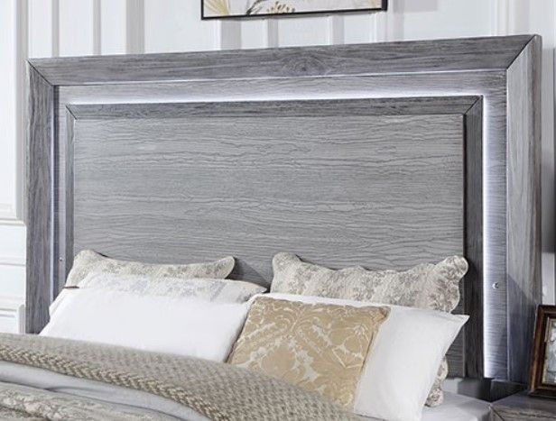 Furniture of America® Raiden Gray California King Panel Bed-3