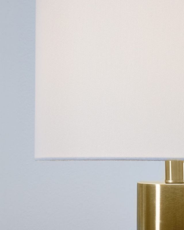 Signature Design by Ashley® Samney 2-Piece Gold/White Table Lamps-2