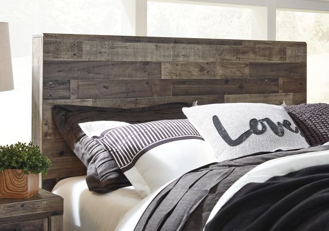 Benchcraft® Derekson Multi Gray King Panel Headboard