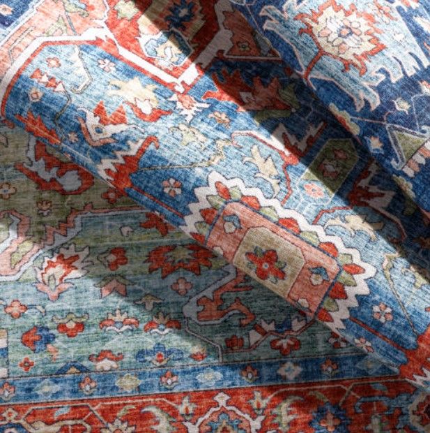 Surya Iris 5'x8' Area Rug-1