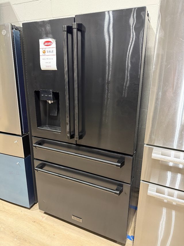 ZLINE 36" 21.6 Cu. Ft. Fingerprint Resistant Black Stainless Steel Counter Depth French Door Refrigerator-0