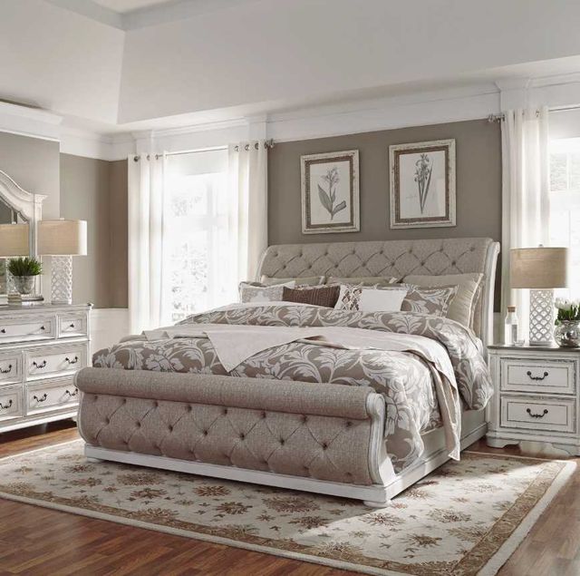 Liberty Furniture Magnolia Manor 4-Piece Antique White/Gray/Weathered Bark Queen Sleigh Bedroom Set-0