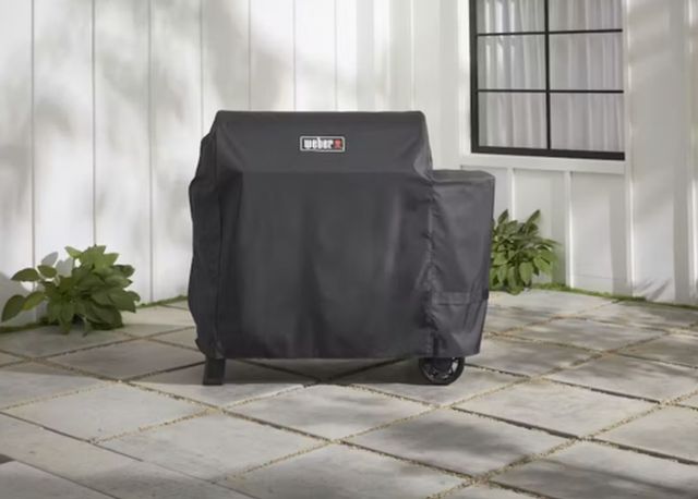 Weber® Premium Grill Cover-3
