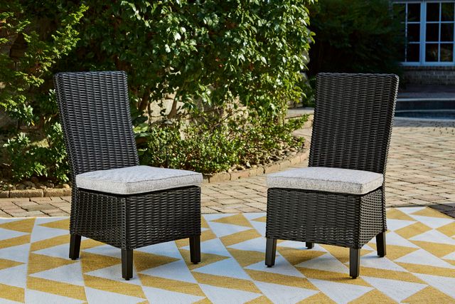 Signature Design by Ashley® Beachcroft 2-Piece Black/Light Gray Resin Outdoor Side Chair-1