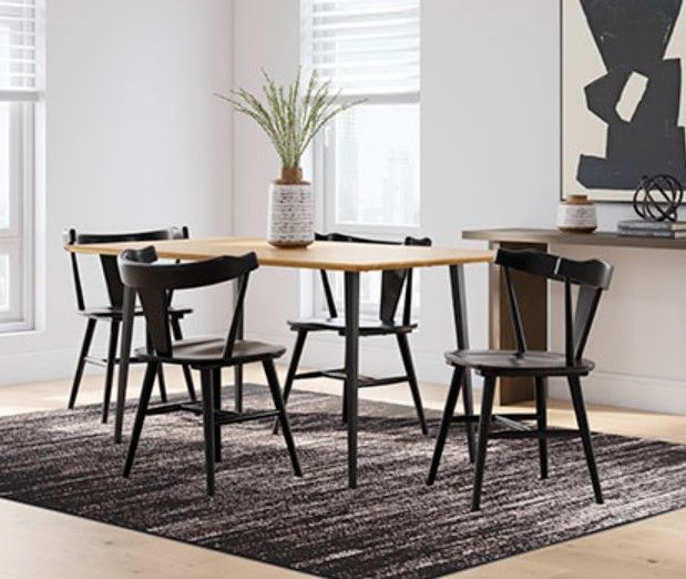 Signature Design by Ashley® Gretlynn Black Dining Side Chair-4