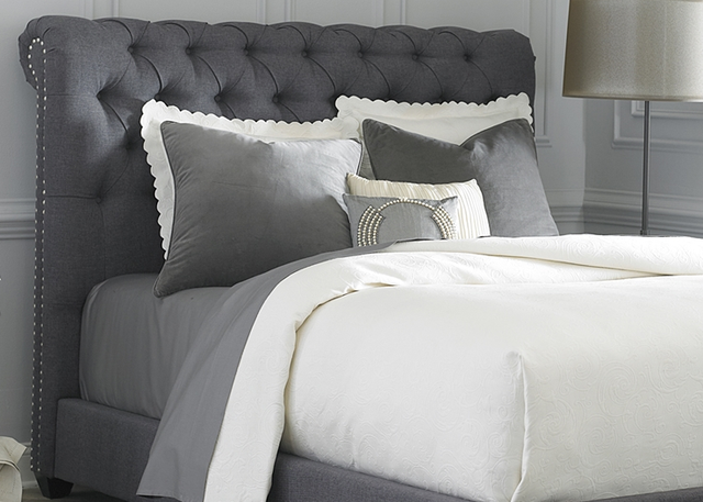 Liberty Furniture Upholstered King Chesterfield Sleigh Headboard-1