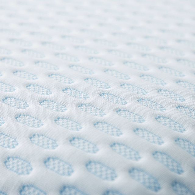 Weekender™ Cooling Split Queen Mattress Protector-2