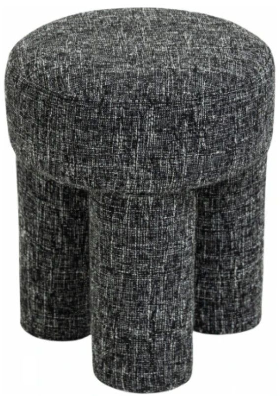Meridian Furniture Larson Black Ottoman/Stool					-0