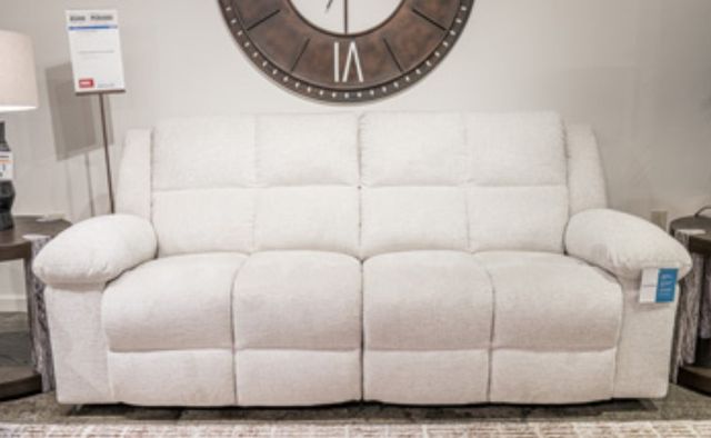 Benchcraft® Orlen Winter 2-Seat Manual Reclining Sofa-1
