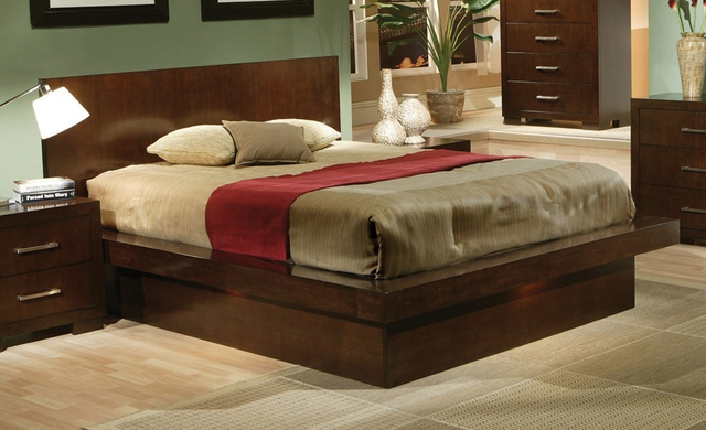 Coaster® Jessica Cappuccino King Platform Bed-1