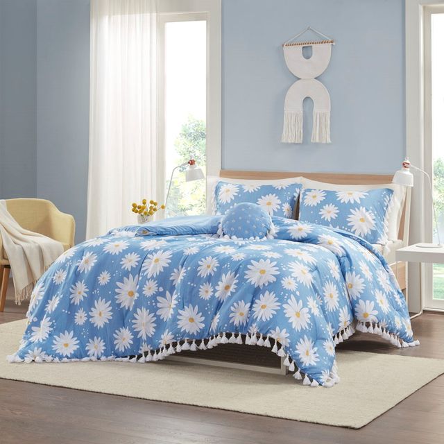 Olliix by Intelligent Design Jane Blue Full/Queen Daisy Printed Comforter Set with Tassels-2