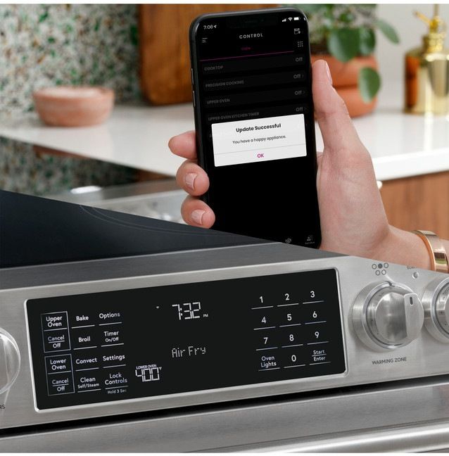 Café™ 30" Stainless Steel Slide in Electric Range-8