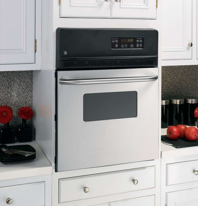 GE® 24" Stainless Steel Electric Built In Single Oven-4