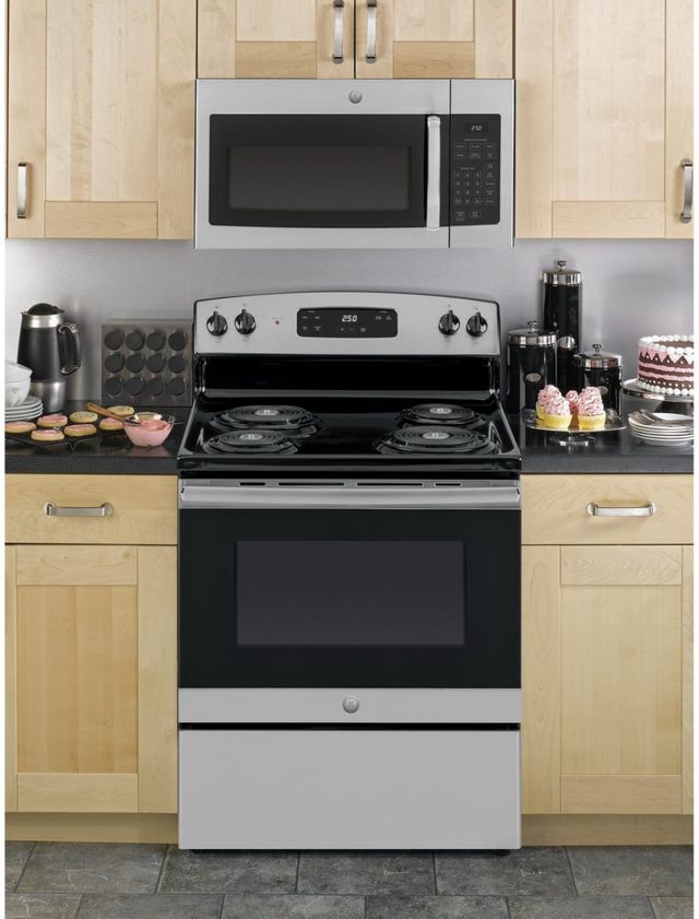 GE 4-Piece Stainless Steel Kitchen Suite-2