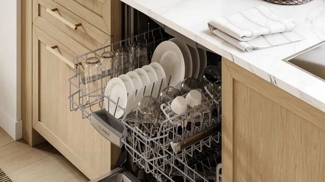 Bosch 800 Series 24" Custom Panel Top Control Built In Dishwasher-12