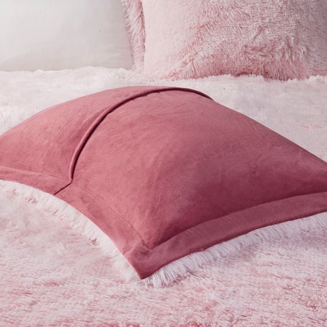Olliix by CosmoLiving Cleo Blush Full/Queen Ombre Shaggy Fur Comforter Set-3
