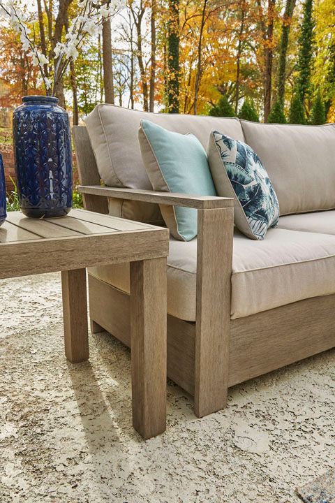 Signature Design by Ashley® Silo Point 6-Piece Brown Outdoor Sectional Set-1