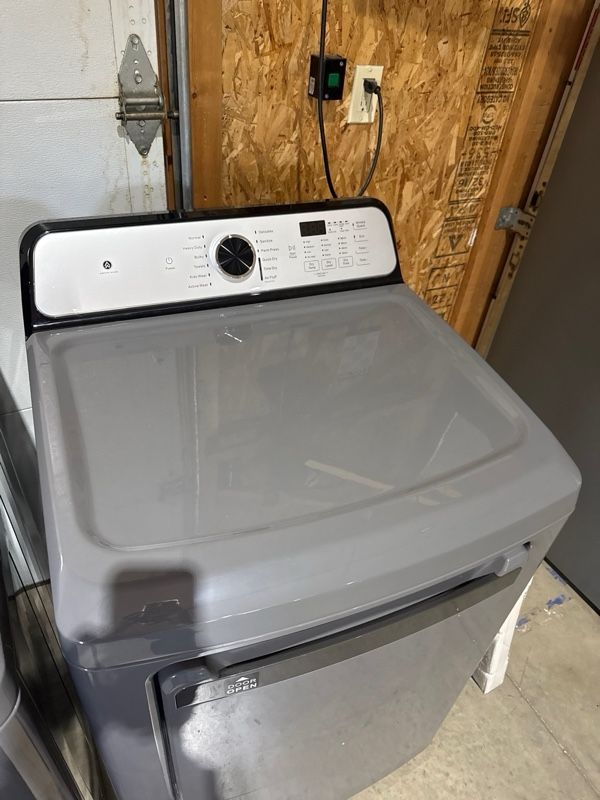 Clearance Arctic Wind Gray Electric Dryer-1