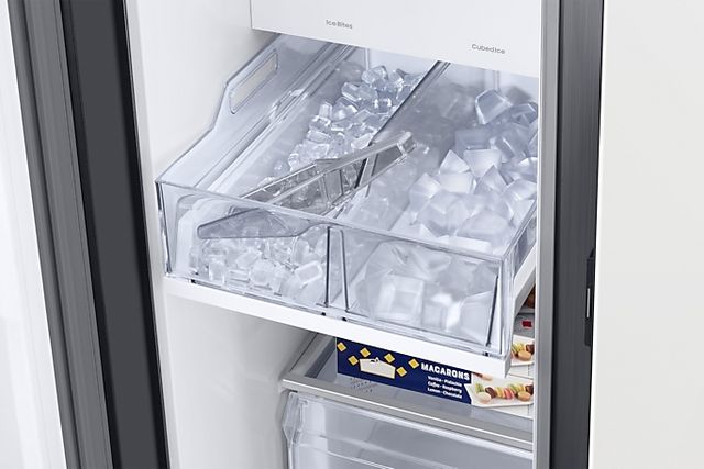 Réfrigérateur côte-à-côte de 36 po Samsung® BESPOKE de 22.6 pi³ - Verre blanc-4