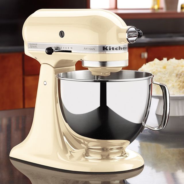 KitchenAid® Artisan® Series Almond Cream Stand Mixer-3