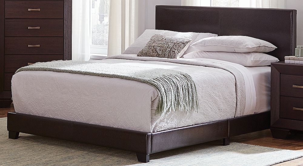 Coaster Dorian 4-Piece Dark Cocoa Queen Bedroom Set