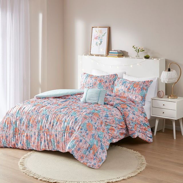 Olliix by Intelligent Design Mae Pink/Blue Full/Queen Floral Printed Ruched Comforter Set-2