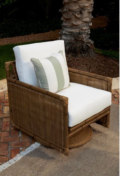 Lane Venture® Brooks Outdoor Wicker Swivel Glider Lounge Chair-2