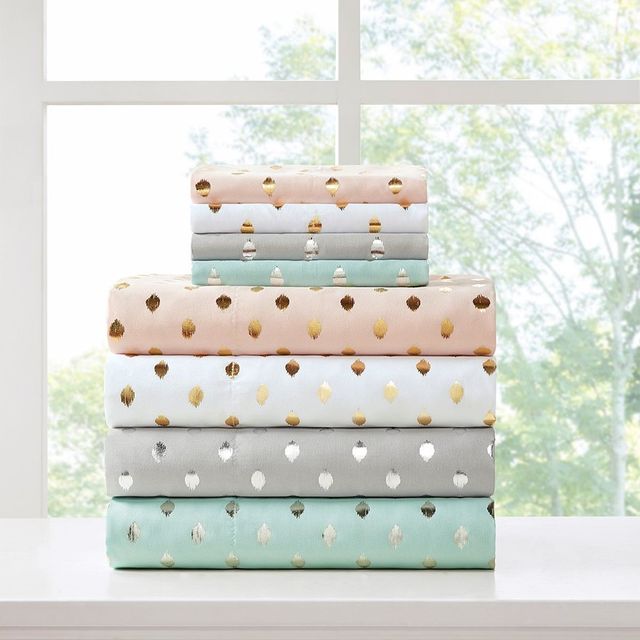 Olliix by Intelligent Design White/Gold Twin XL Metallic Dot Printed Sheet Set-3