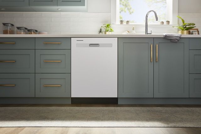 Whirlpool® 24" White Built In Dishwasher-9