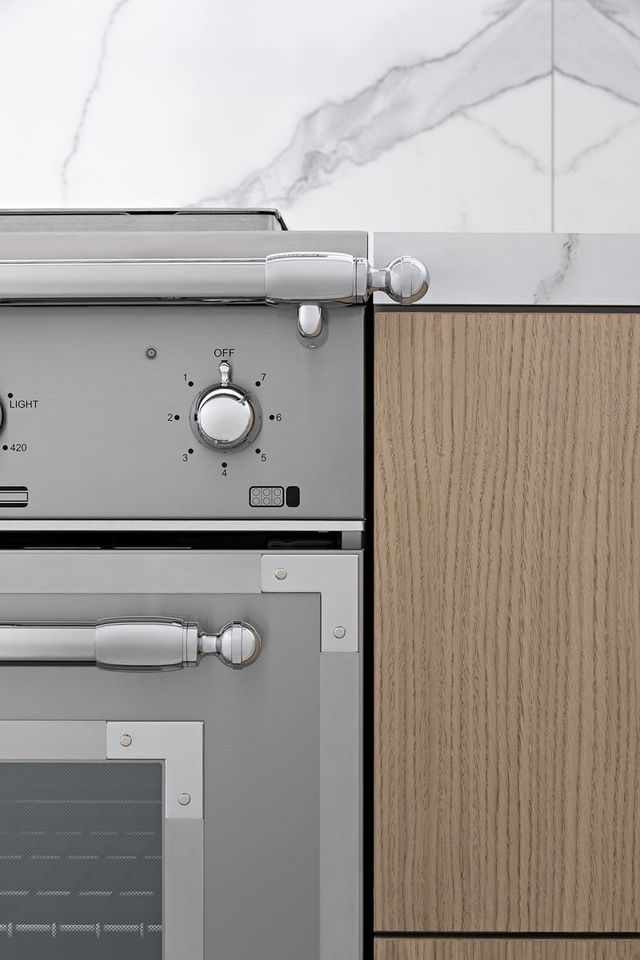 Bertazzoni Heritage Series 36" Fingerprint Resistant Stainless Steel Pro Style Dual Fuel Range-9