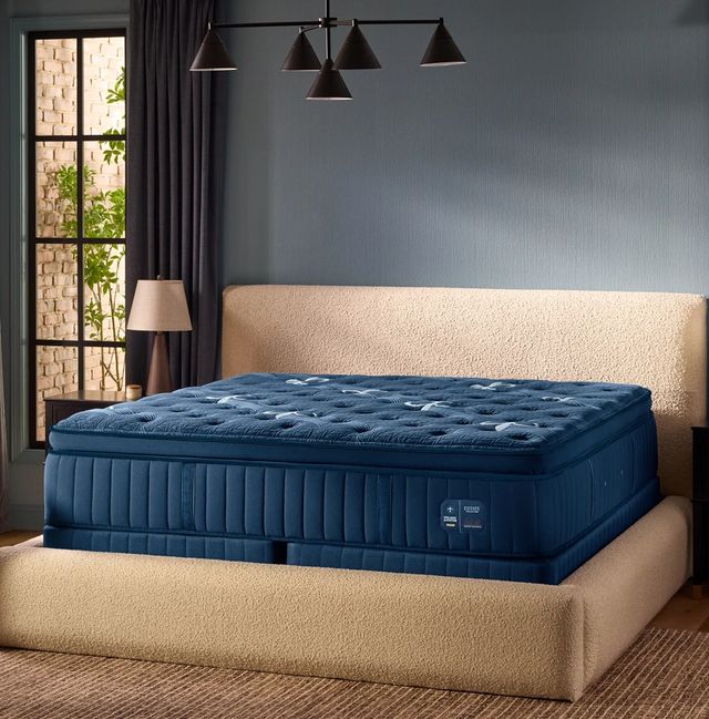 Stearns & Foster® Estate 15" Innerspring Soft Pillow Top Queen Mattress-2