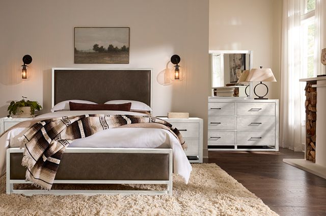Vaughan-Bassett Lodge & Loft Sedona Brown/Soft White Oak King Upholstered Panel Bed-1
